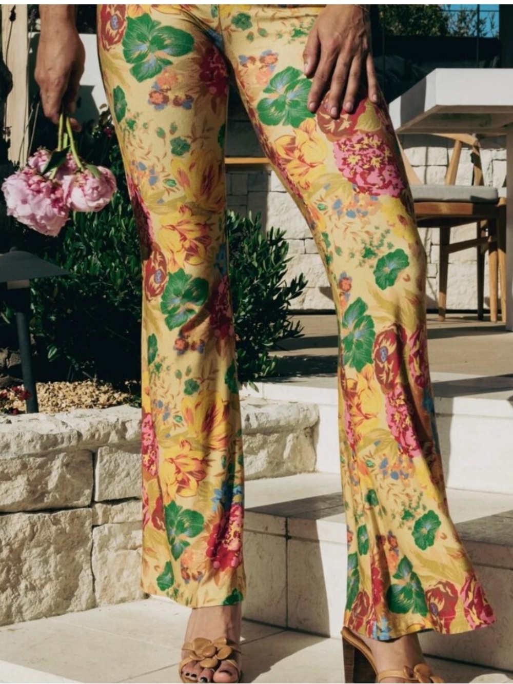 Novella Royale | Janis Bells in Golden Garden Short Inseam 32”, Sz M ♥ EUC